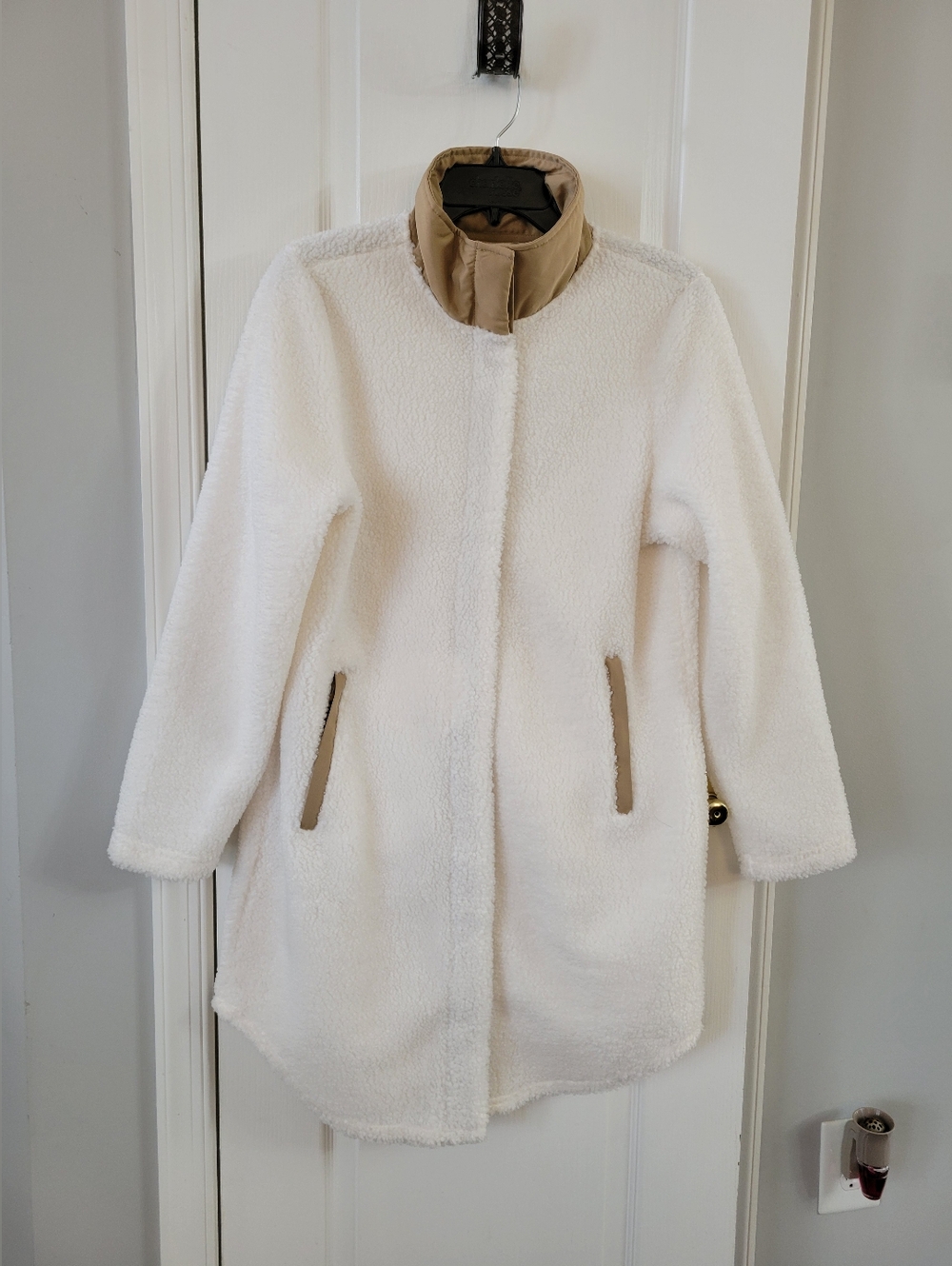 NWT Aspen Sherpa Lightweight Fleece Stadium Coat Cream Tan Trim Large Faux Fur